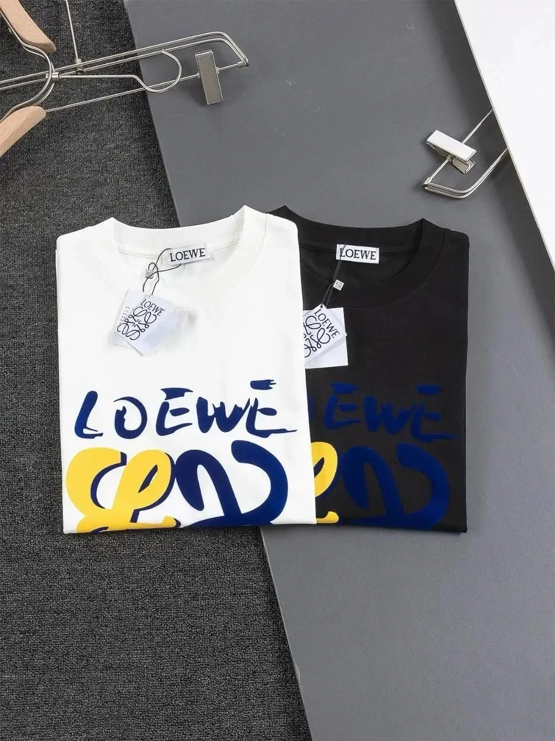Loewe Anagram T-Shirt [27 styles] — foto 2 de 6