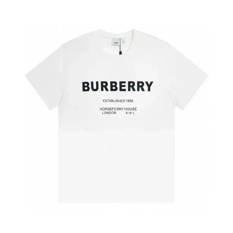 Burberry T-shirts — foto 6 de 6