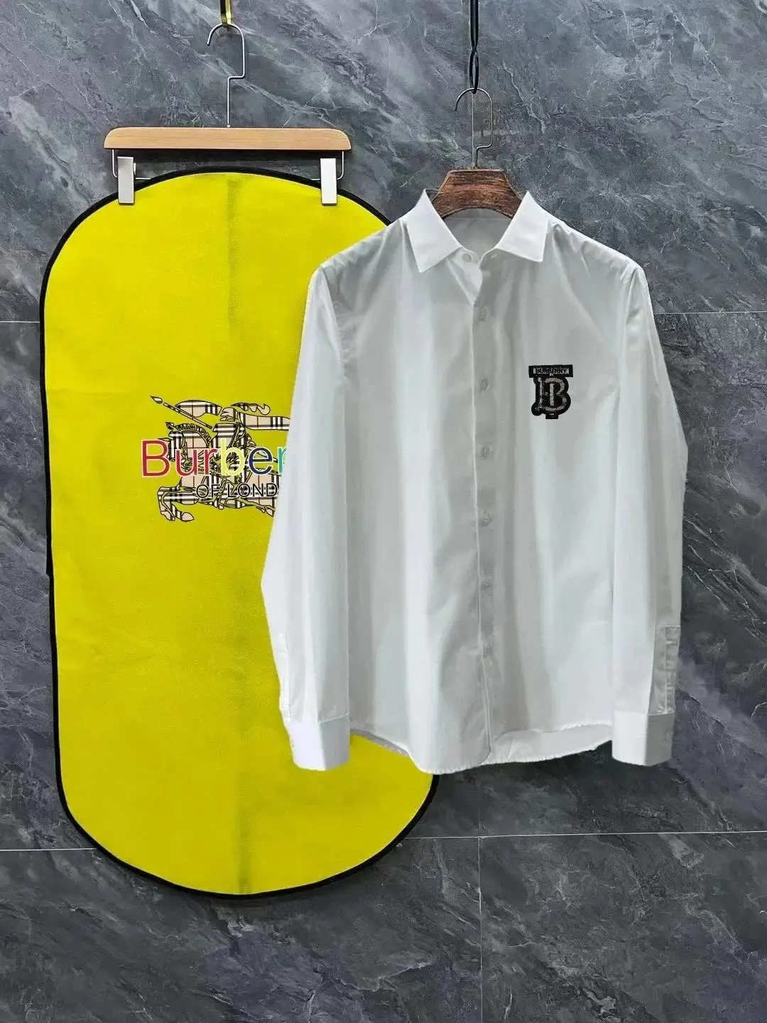 Burberry Shirt — foto 5 de 6