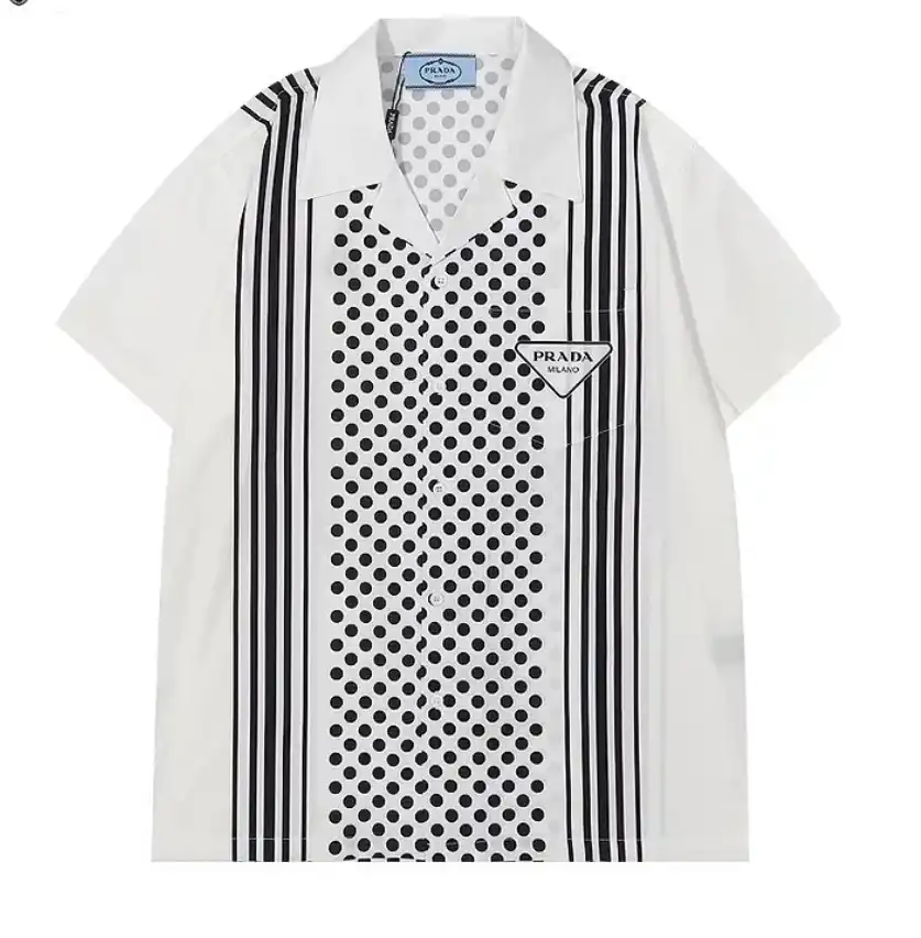 Prada T-shirts Fashion Colorful Short Sleeves — foto 5 de 6