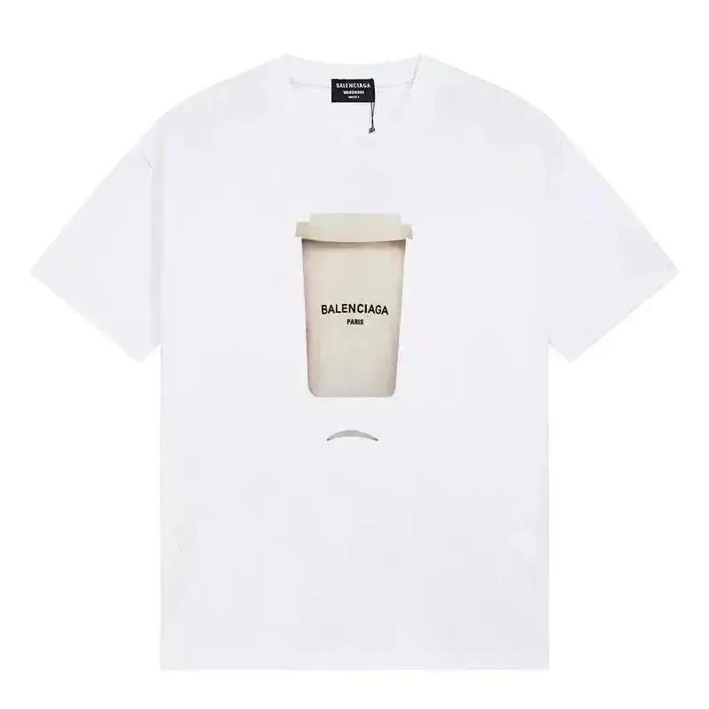 Balenciaga T-shirt [40+ styles] — foto 3 de 6
