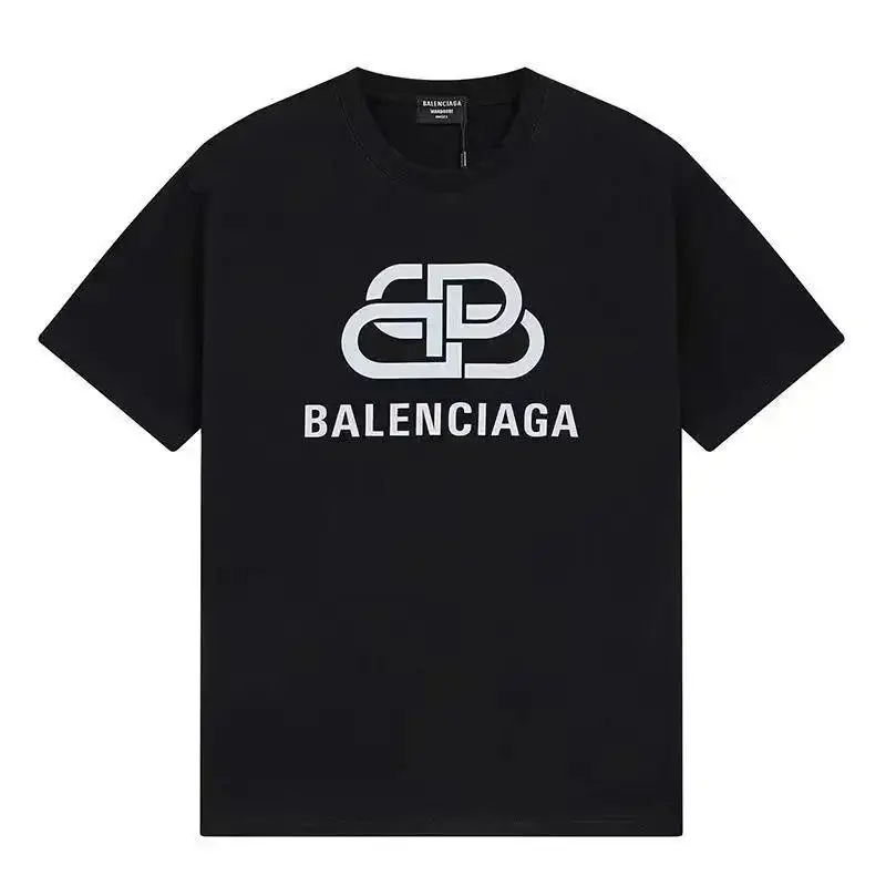 Balenciaga T-shirt [40+ styles] — foto 4 de 6