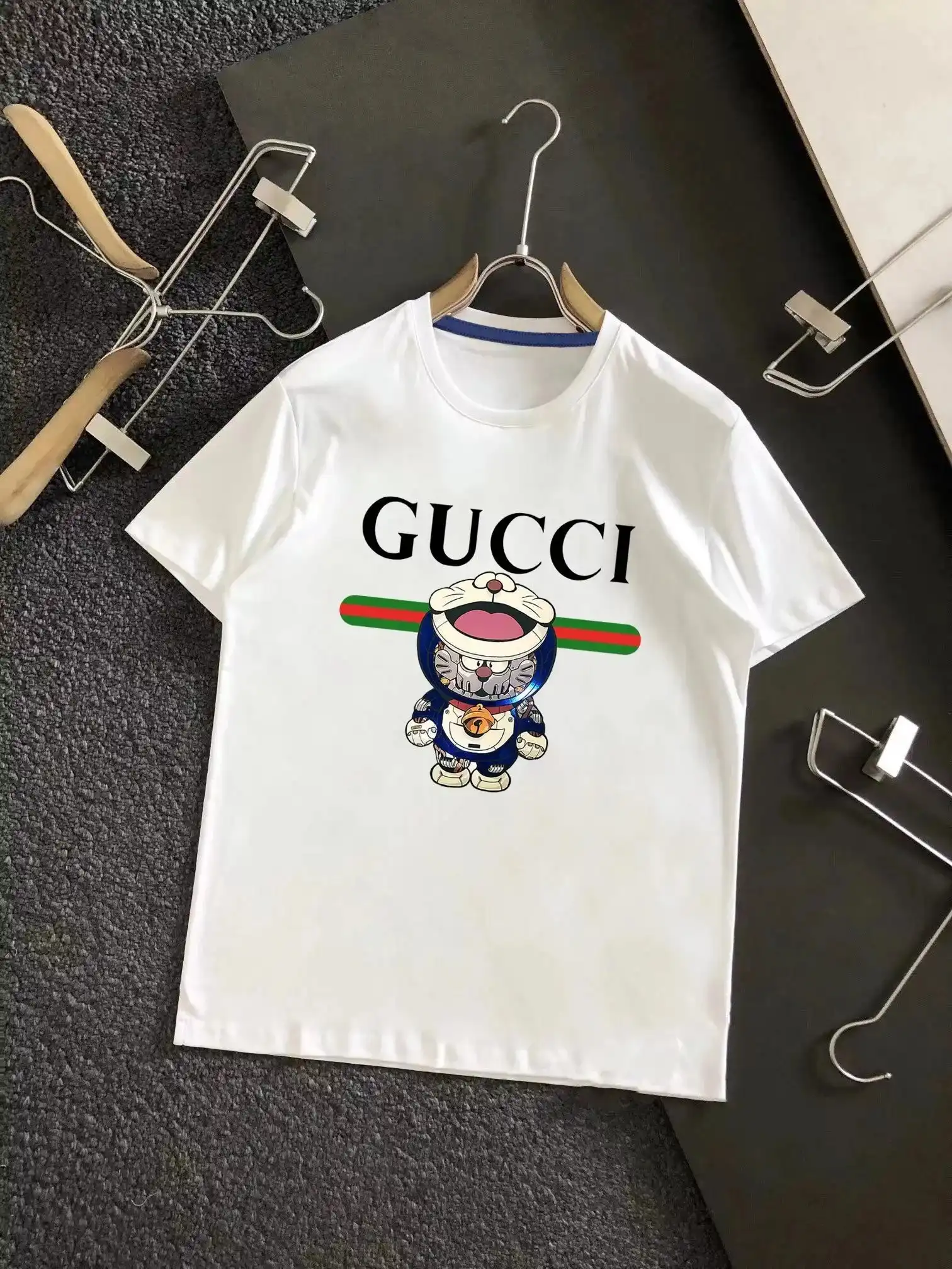 Gucci Sunflower Logo T-Shirt - Luxury Fashion Tee — foto 3 de 6