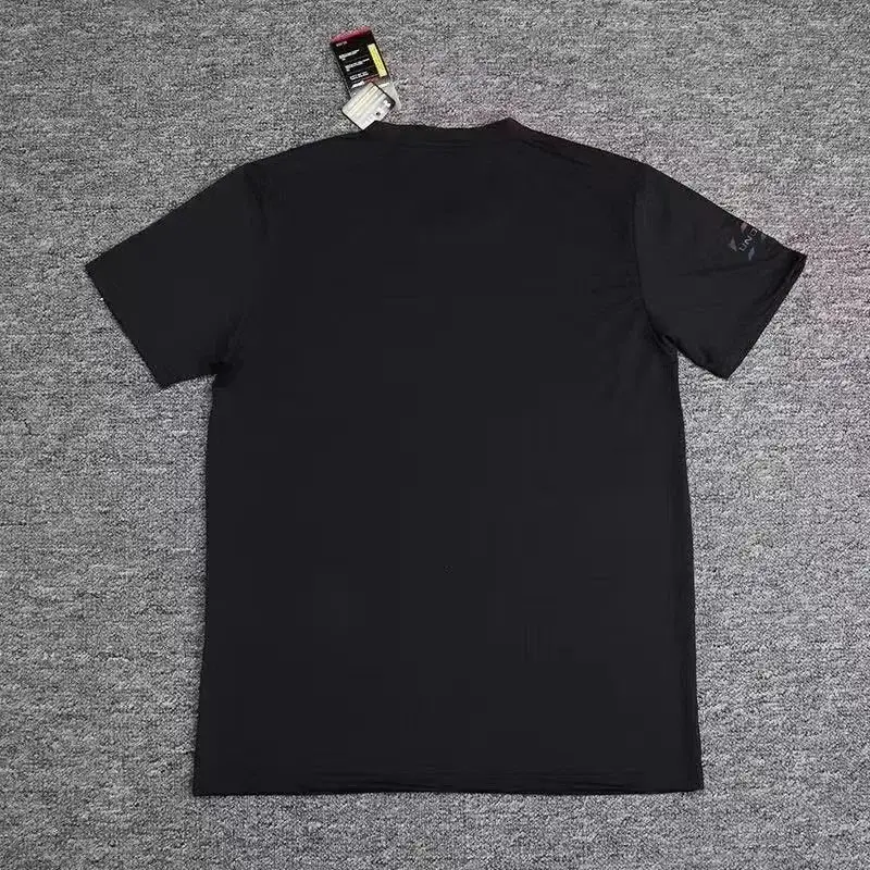 Under Armour Short-sleeved T-shirt — foto 6 de 6