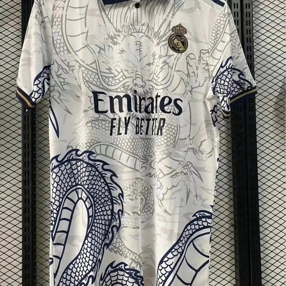 Napoli eBay / FC Barcelona Balmain / Ajax Ziggo / Real Madrid Emirates / Liverpool YNWA / Manchester City Etihad Airways Jersey [39 styles] — foto 2 de 6