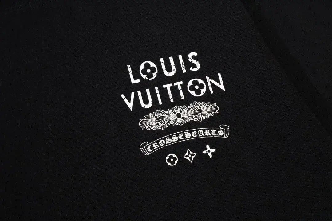 Louis Vuitton T-shirt — foto 6 de 6