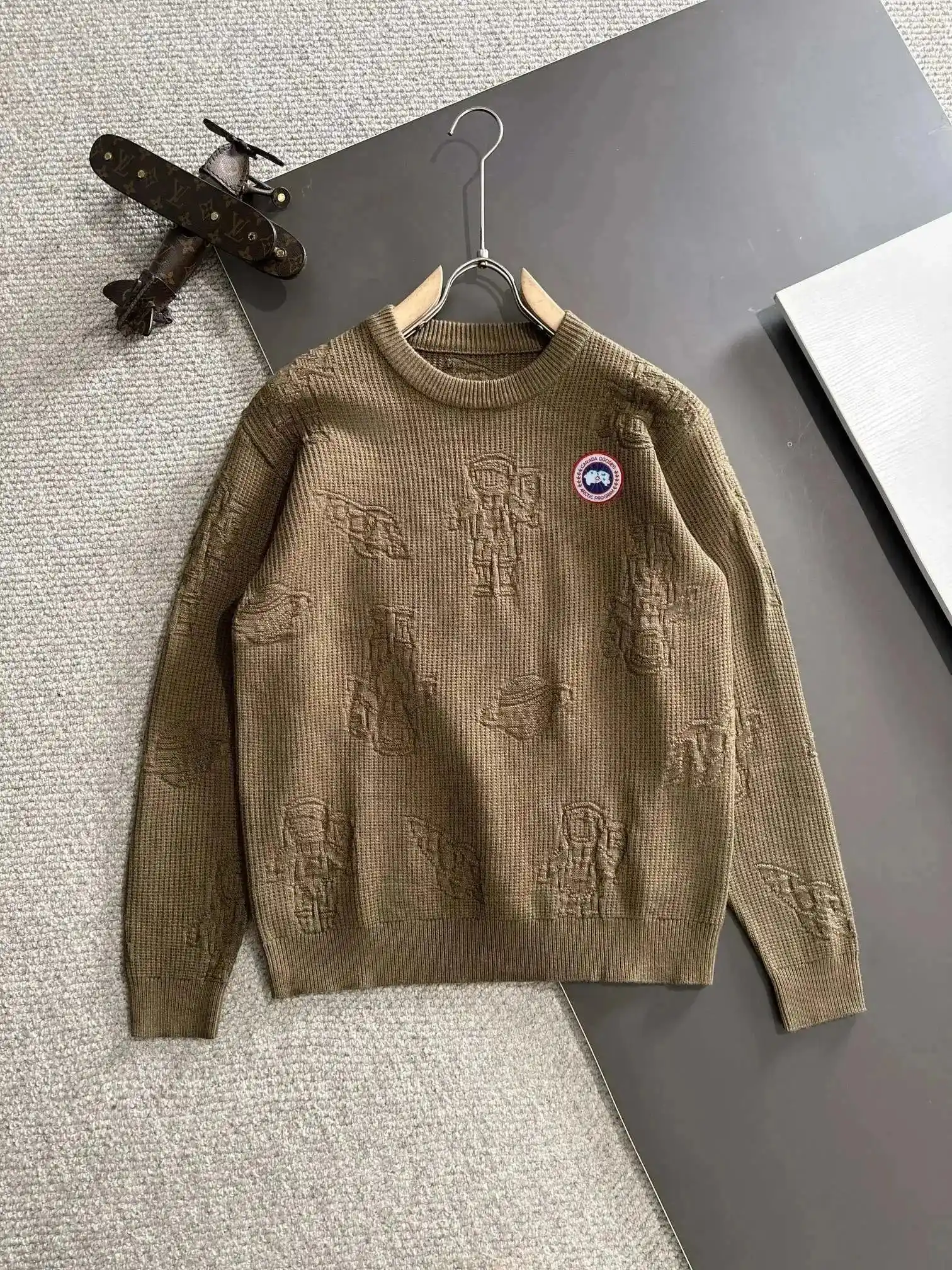 Canada Goose Sweater [27 styles] — foto 2 de 6