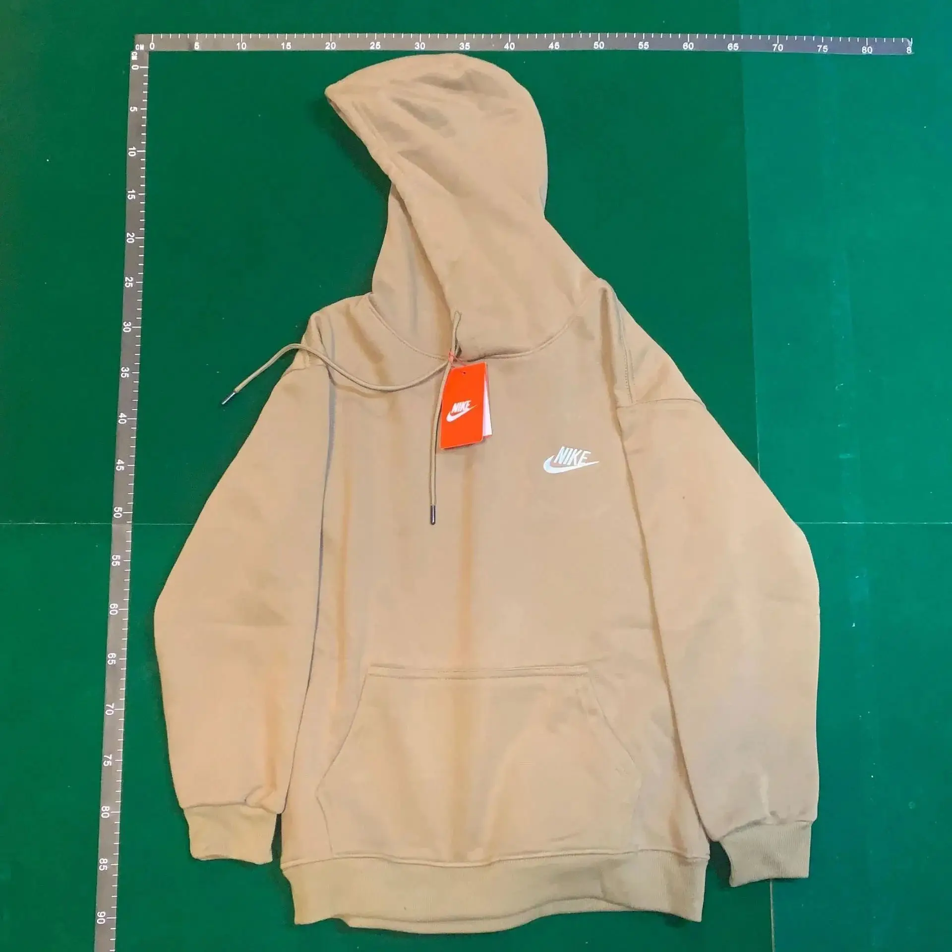 Nike Club Fleece Sweatshirt & Hoodie Collection [9 Styles] — foto 4 de 6