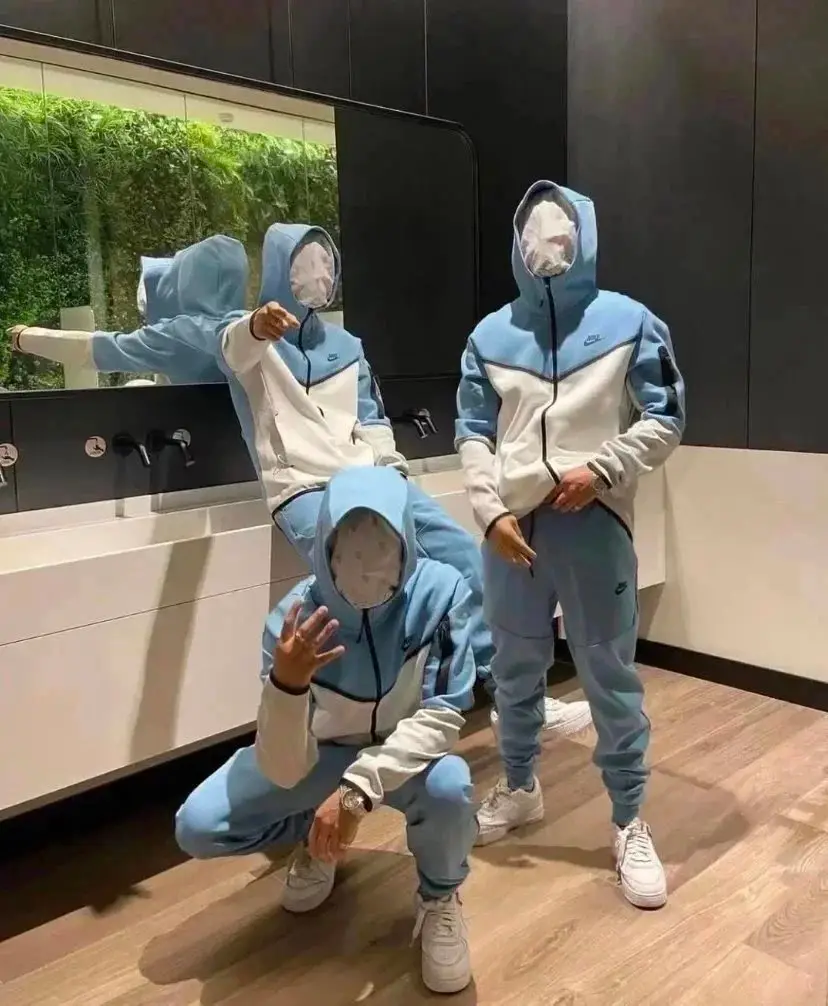 Nike Hoodie Set [1 styles] — foto 3 de 6