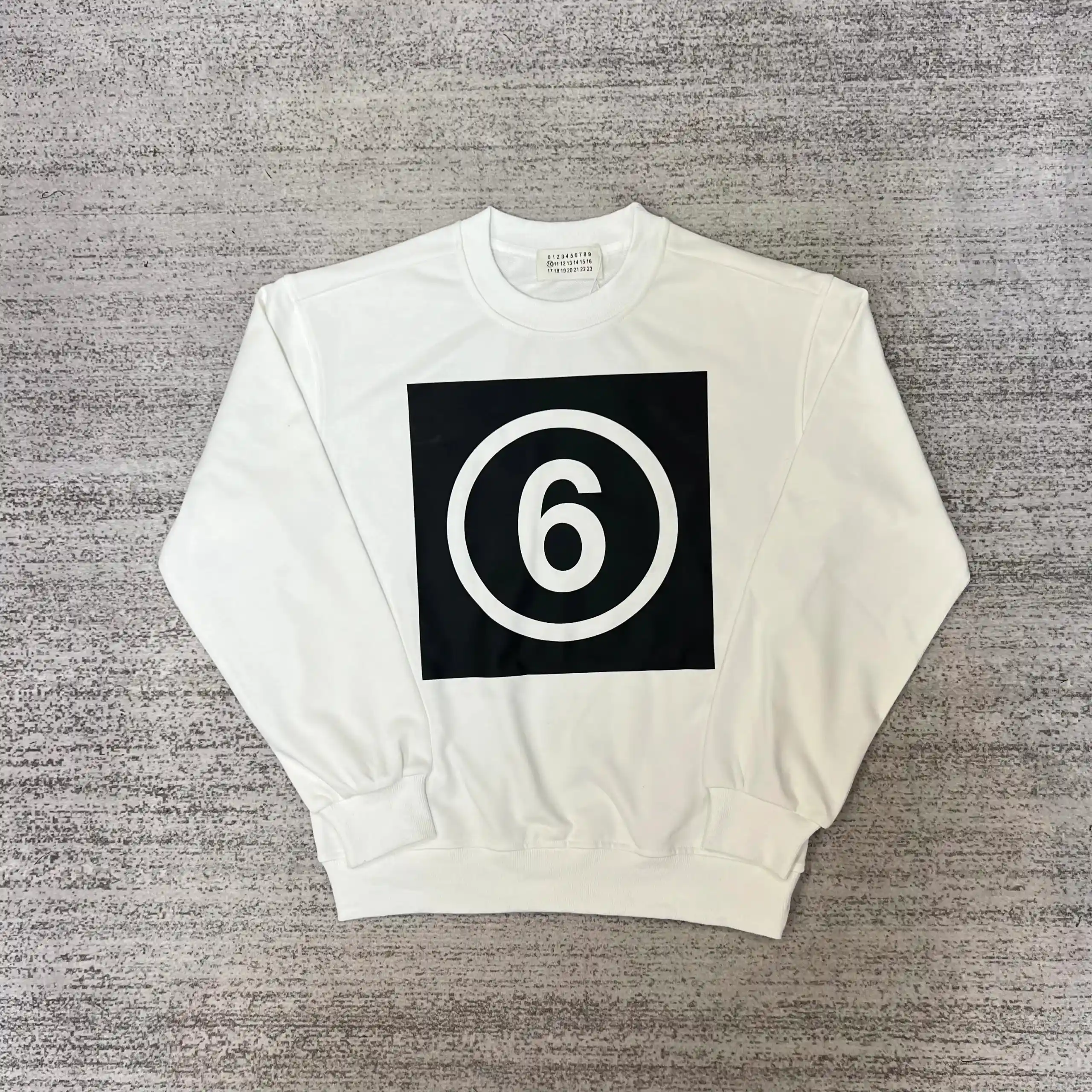 Maison Margiela Number Print Sweatshirt — foto 3 de 6