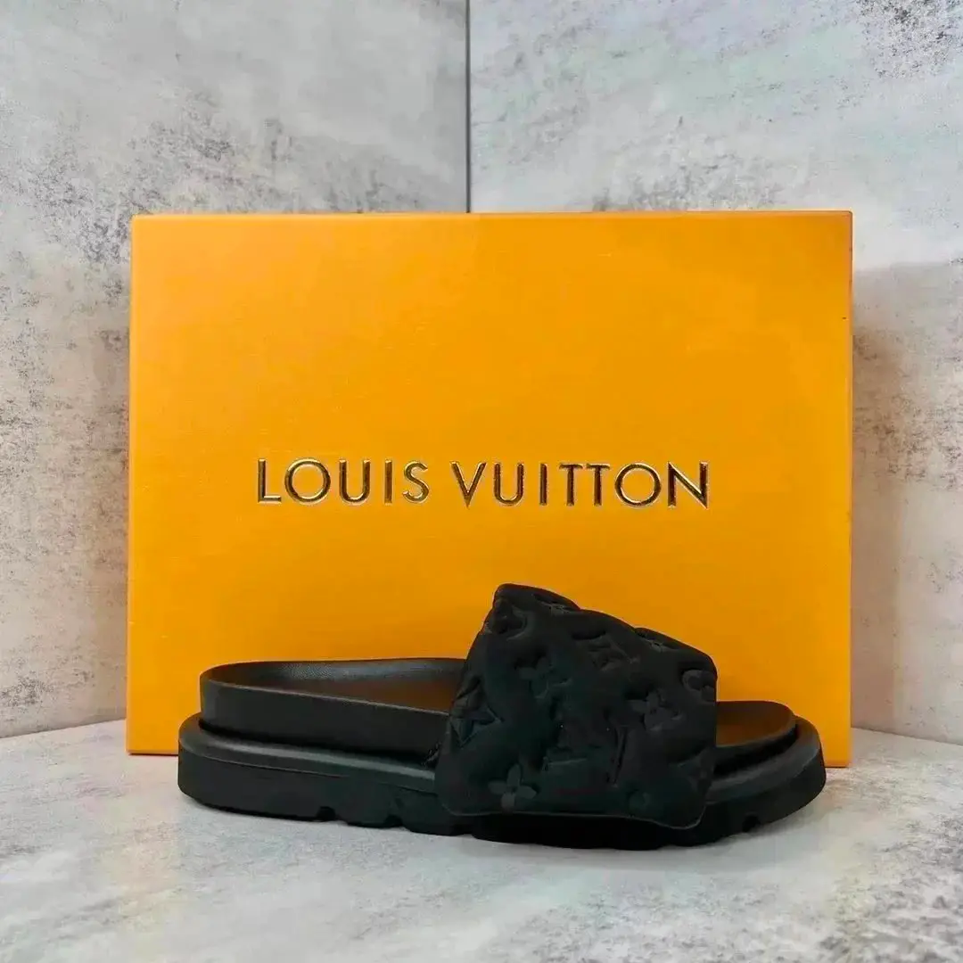 LV slipper — foto 5 de 6