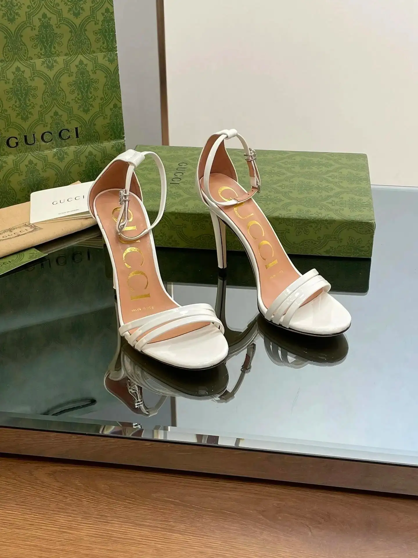 gucci women's high heels — foto 2 de 6