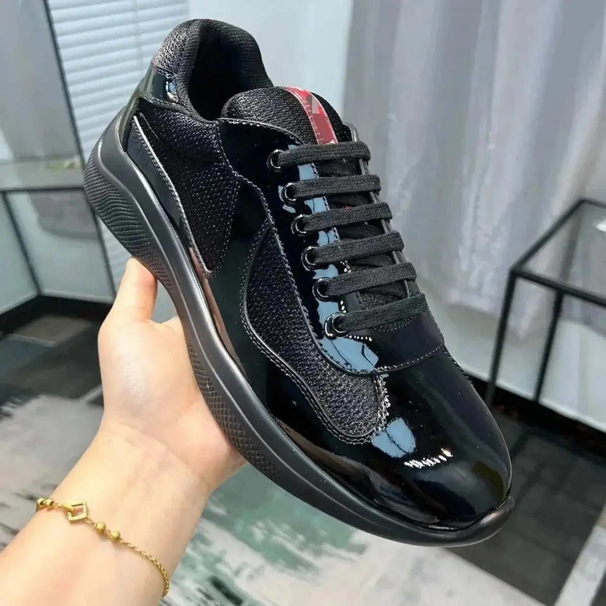 Prada (14 styles) — foto 5 de 6