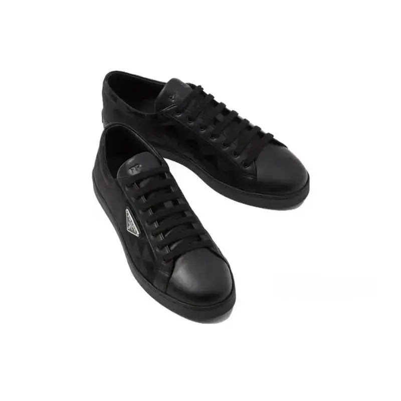 PRADA Linea Rossa Sneakers #PRADA W2C #shoe W2C — foto 5 de 6