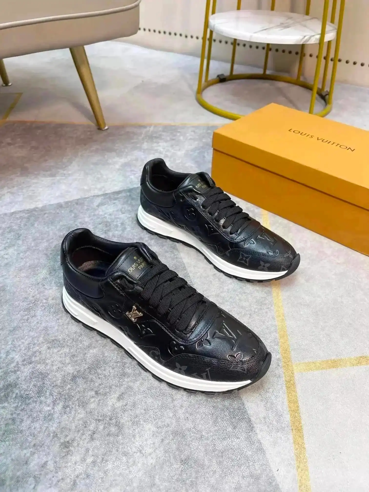 LV Trainer Moncler Hogan Sneakers [40 styles] — foto 3 de 6