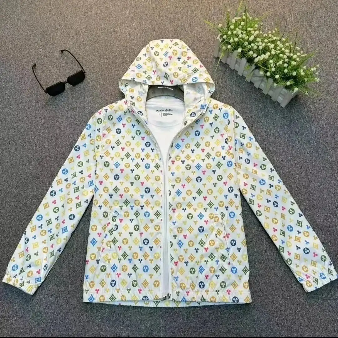 Gucci GG Supreme Hooded Jacket — foto 4 de 6