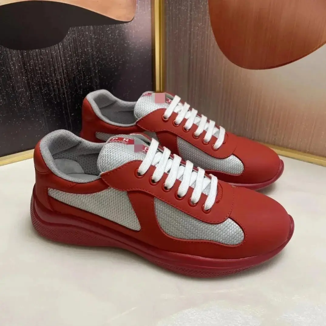 Prada (13 styles)