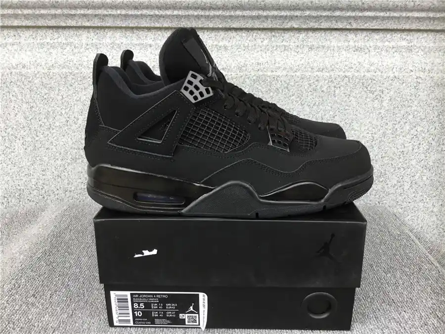 Air Jordan 4 (28 styles) — foto 3 de 6