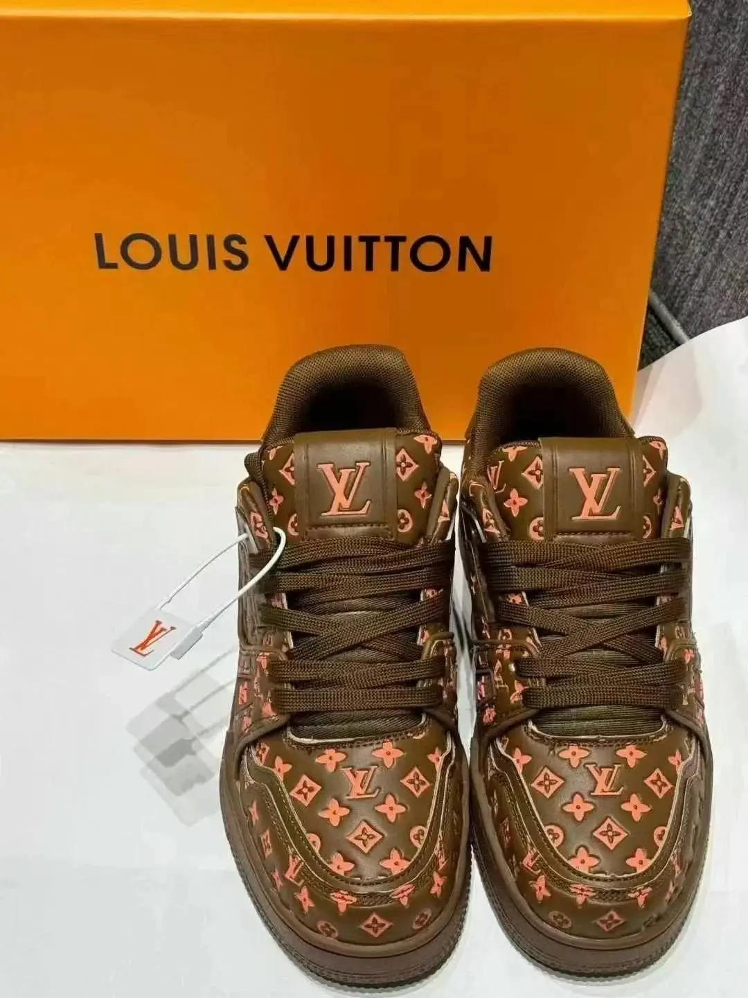 Louis Vuitton Archlight Sneakers [33 styles] — foto 2 de 6