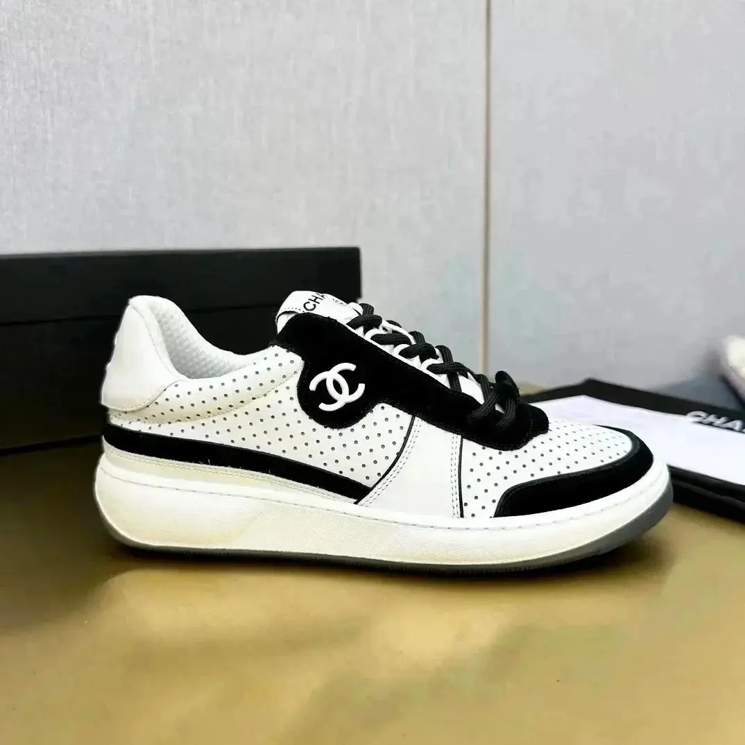 Chanel shoes — foto 2 de 6
