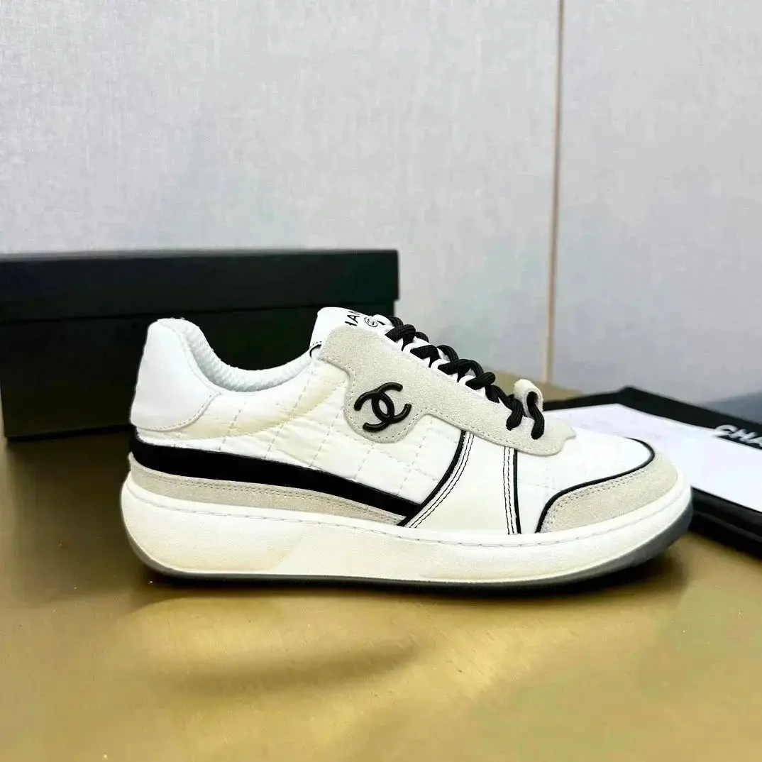 Chanel shoes — foto 4 de 6