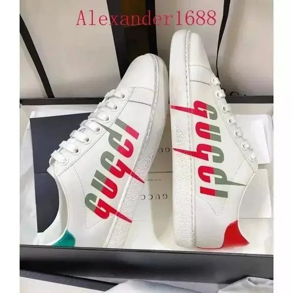 Gucci Shoes (12 styles) — foto 5 de 6