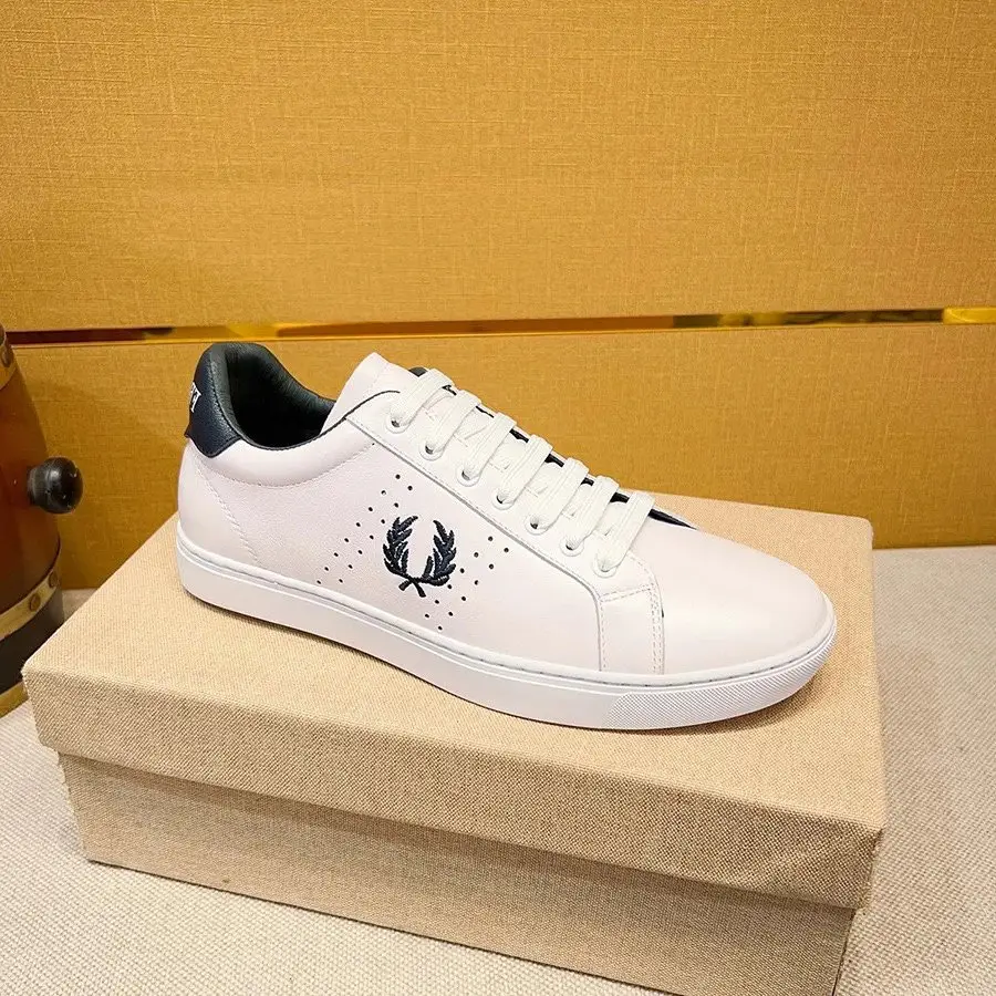 Polo Ralph Lauren Court Vintage Sneakers [2 styles] — foto 2 de 6