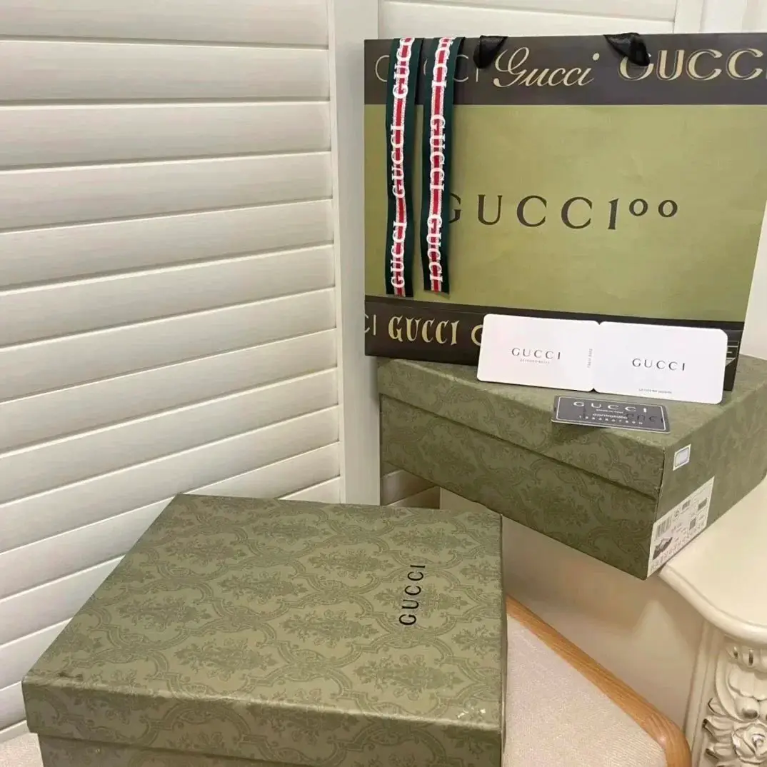 GUCCI Rhyton GG Supreme Sneakers [Height-Increasing Design] — foto 6 de 6