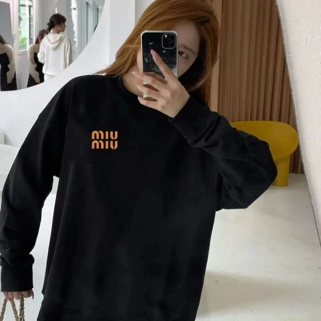 Miu Miu Hoodie [2 styles] — foto 5 de 6