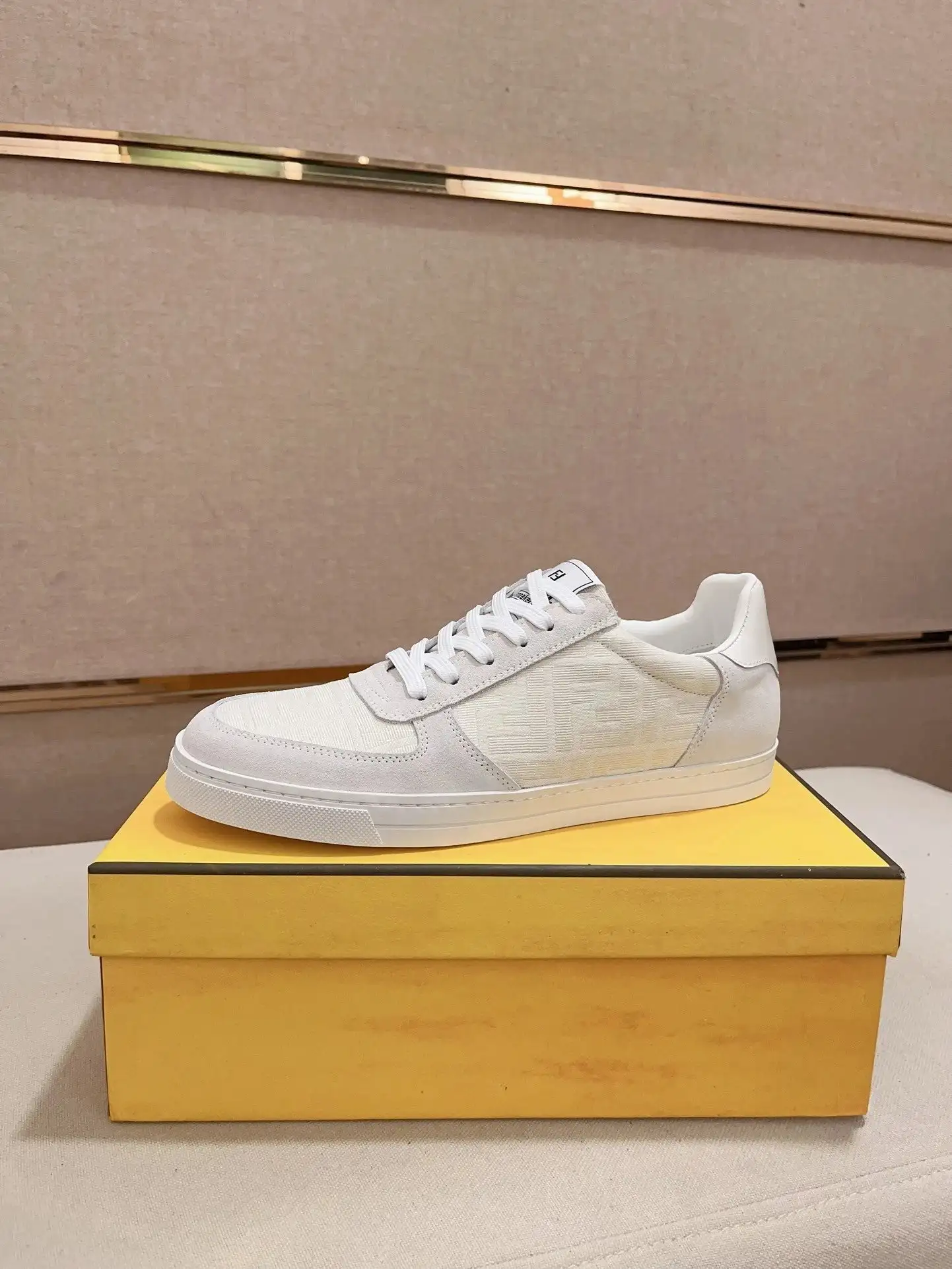 Fendi Chunky Sneakers [9 styles] — foto 3 de 6