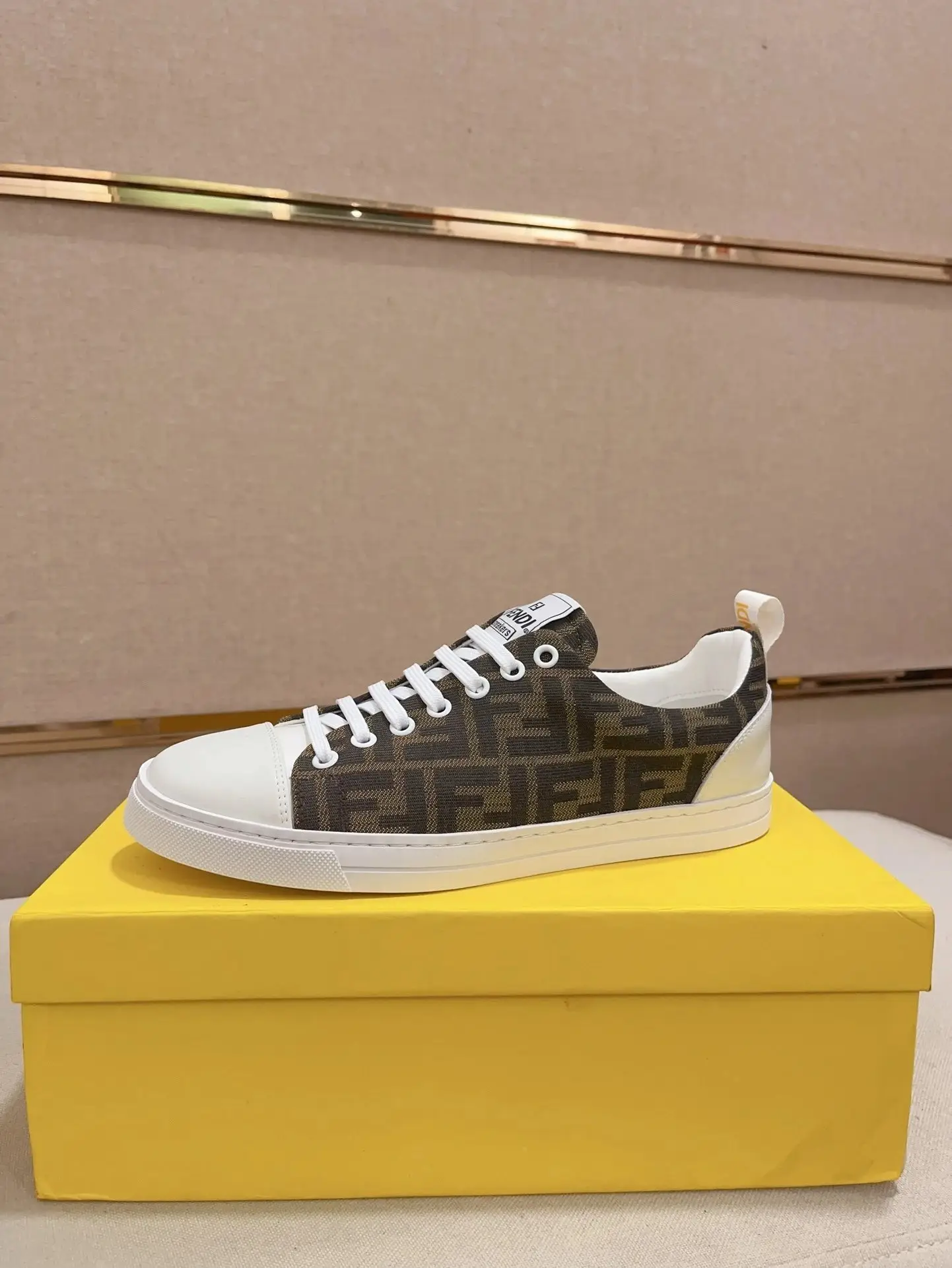 Fendi Chunky Sneakers [9 styles] — foto 6 de 6