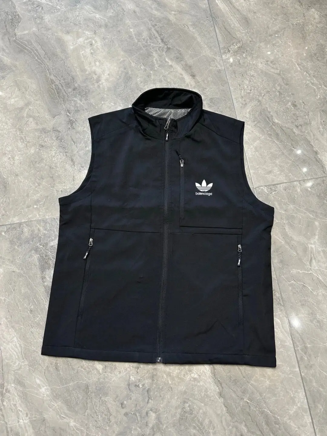 Balenciaga Vest [20 styles] — foto 2 de 6