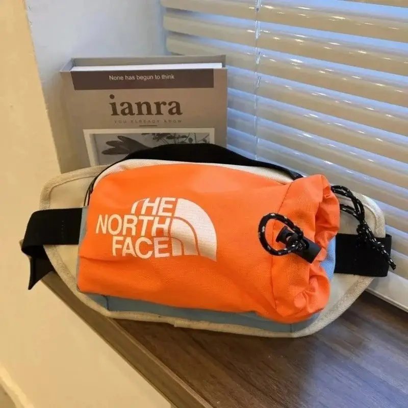 The North Face Belt Bags [6 styles] — foto 4 de 6