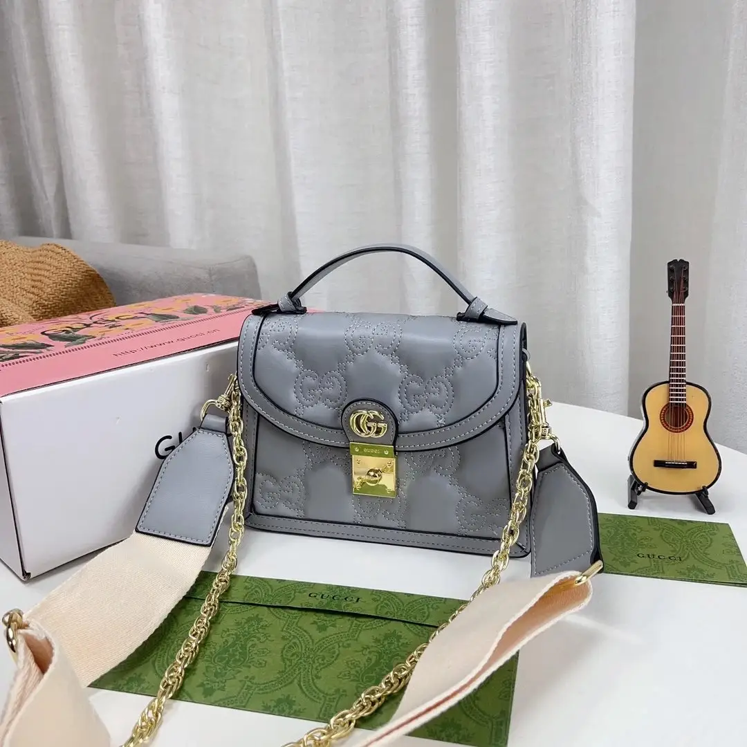 Gucci Handbags [13 styles] — foto 2 de 6