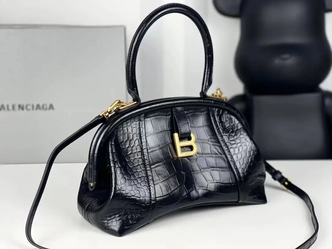Balenciaga Handbags [14 styles] — foto 2 de 6