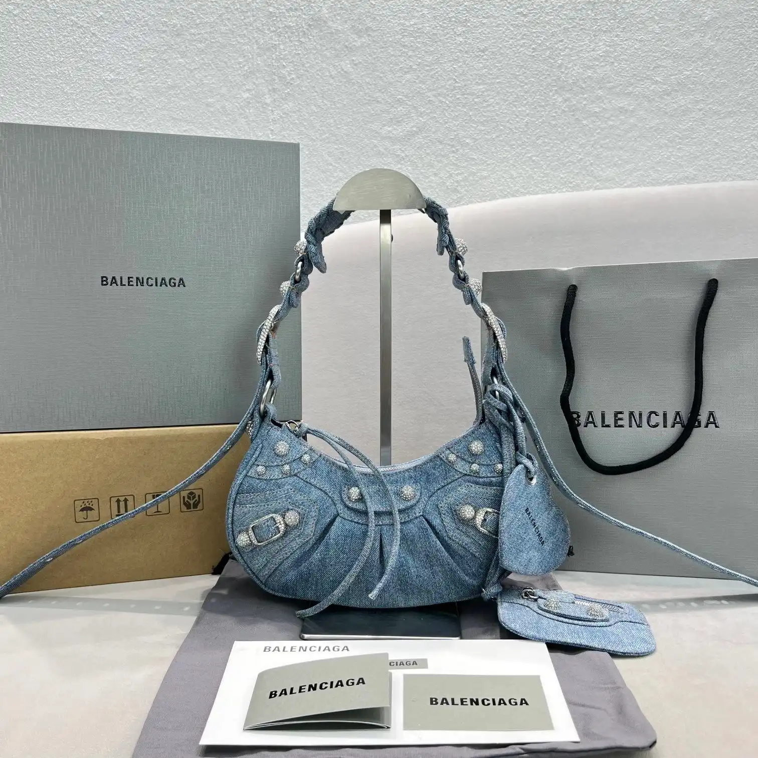 Balenciaga Handbags [14 styles] — foto 6 de 6