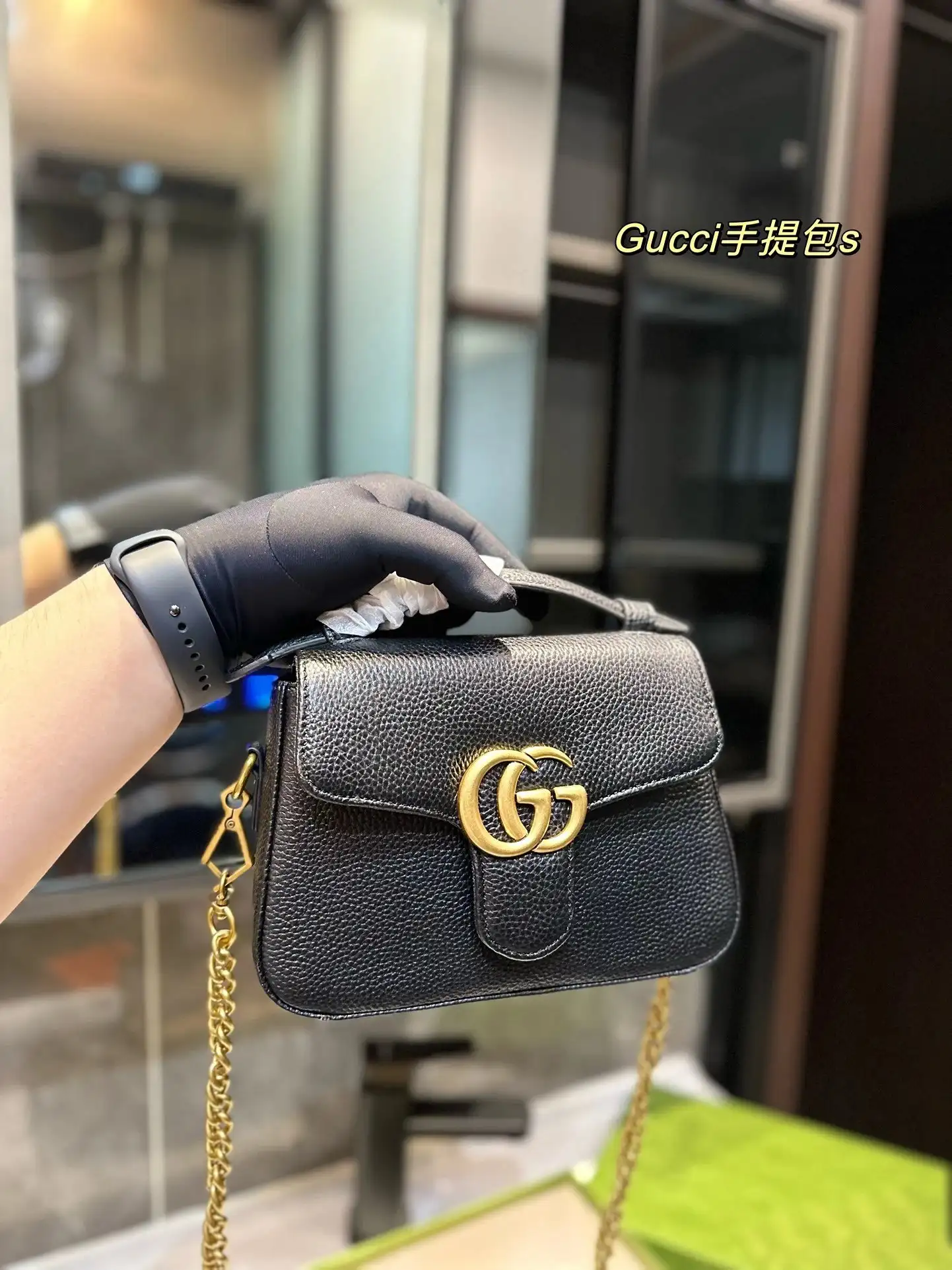Gucci Handbags [15 styles] — foto 3 de 6
