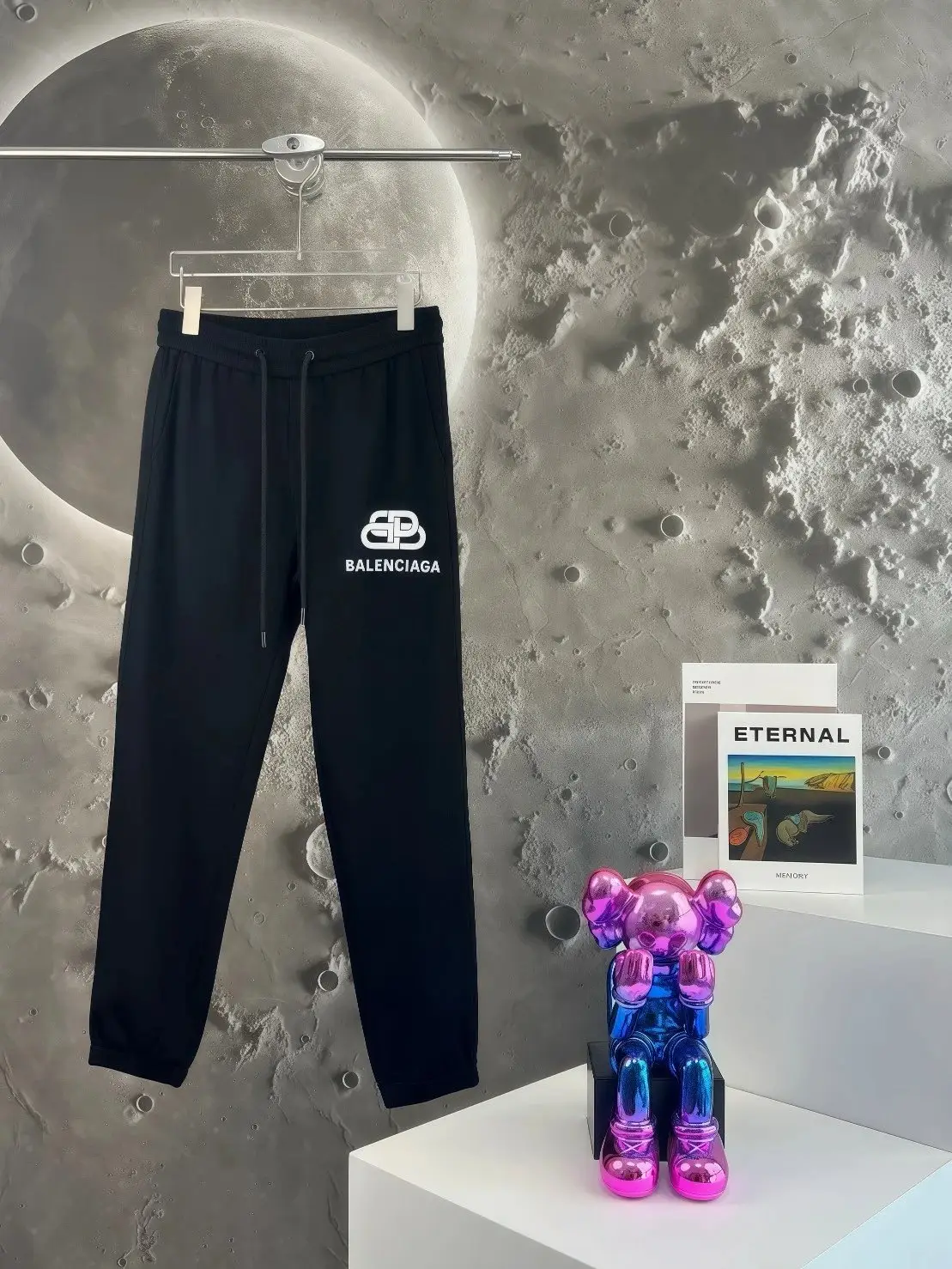 Balenciaga Sweatpants [7 styles] — foto 3 de 6