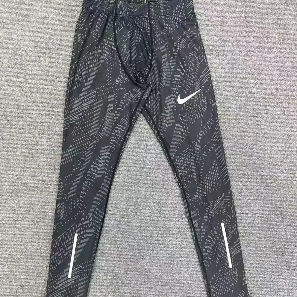 Adidas Leggings [12 styles] — foto 4 de 6