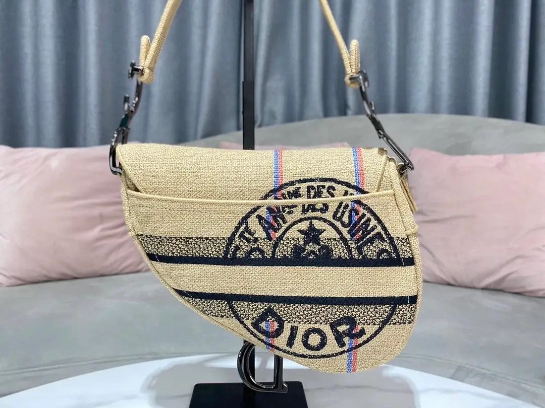 Dior Crossbody Bags [12 styles] — foto 4 de 6