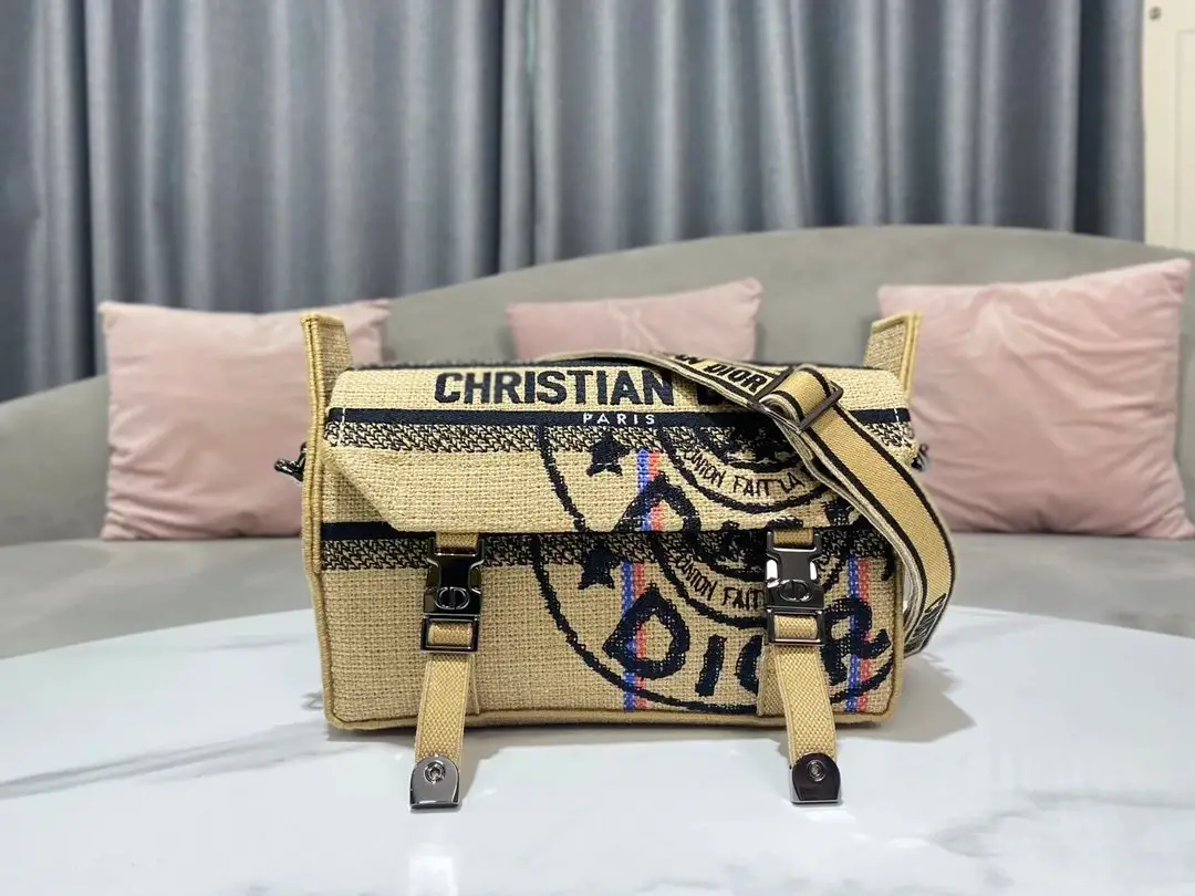Dior Crossbody Bags [12 styles] — foto 5 de 6