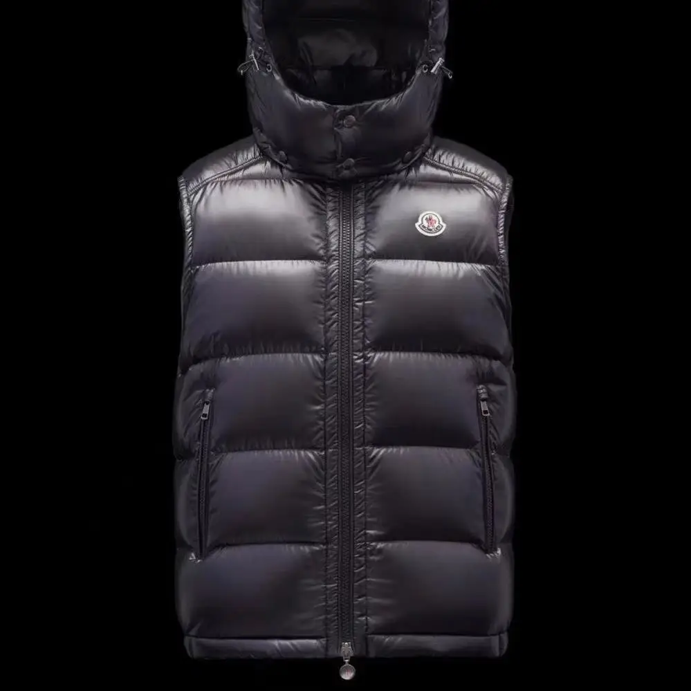Moncler Vest [4 styles] — foto 5 de 6