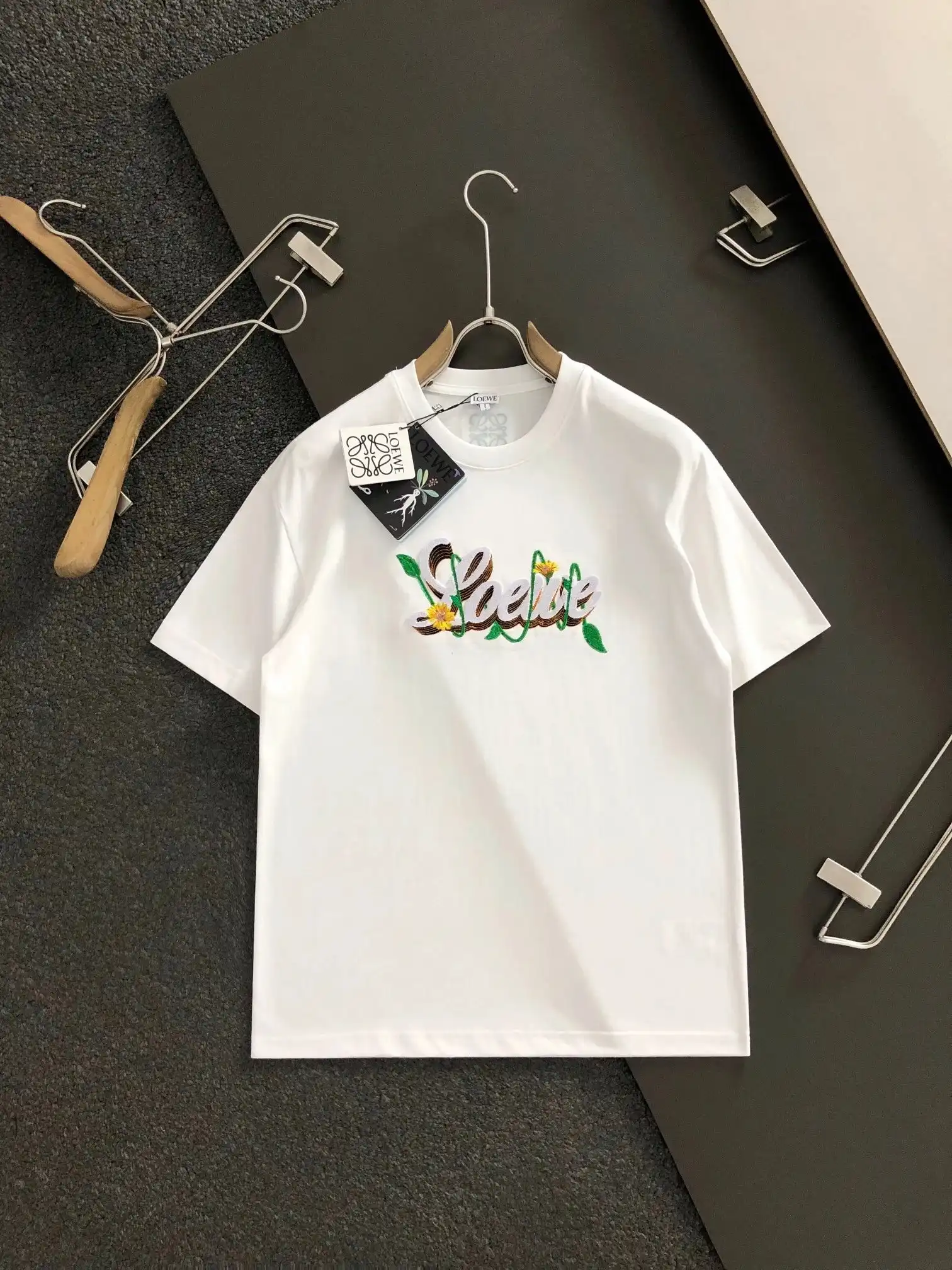 Louis Vuitton T Shirt [38 styles] — foto 2 de 6