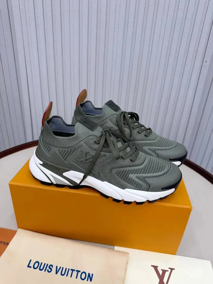 Louis Vuitton Chunky Sneakers [7 styles] — foto 6 de 6