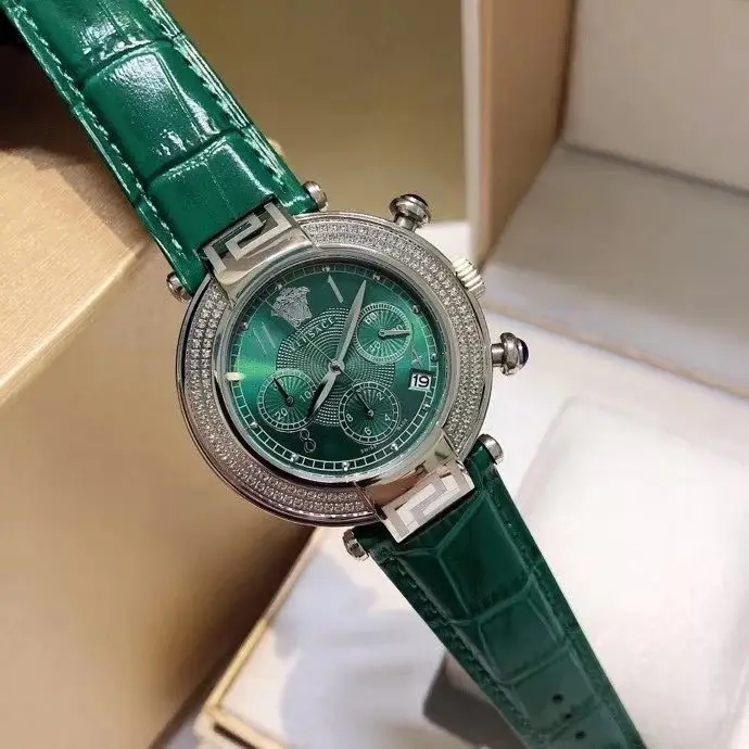 Versace Watches [9 styles] — foto 4 de 6