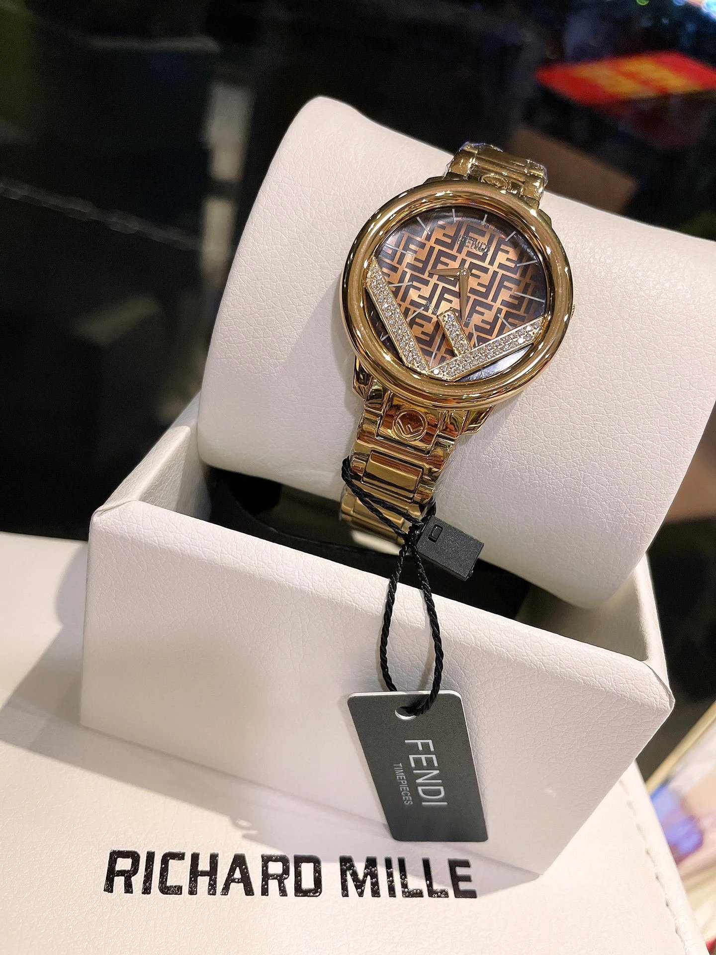 Fendi Watches [6 styles] — foto 5 de 6