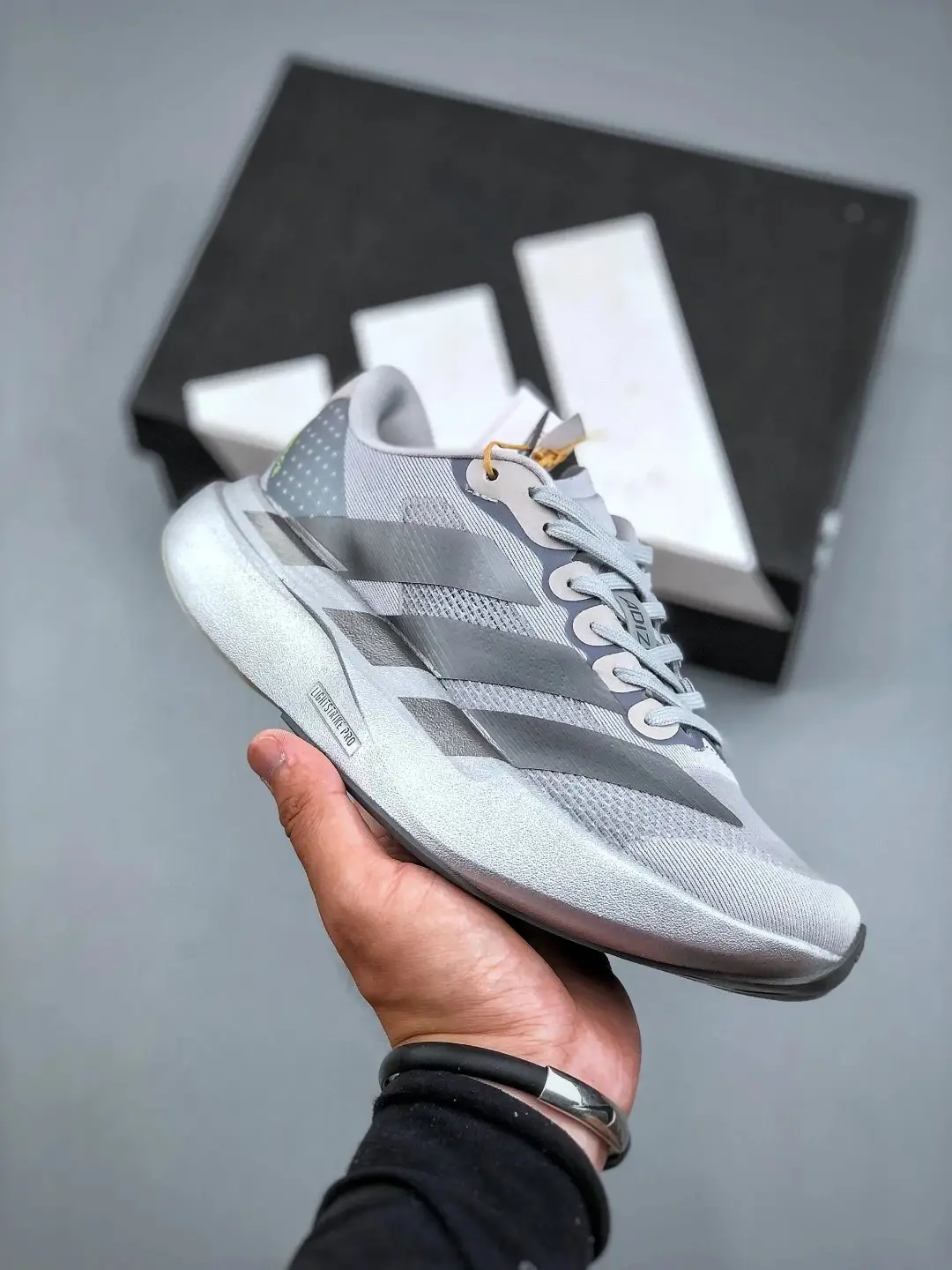 Adidas Running Shoes [40 styles] — foto 6 de 6