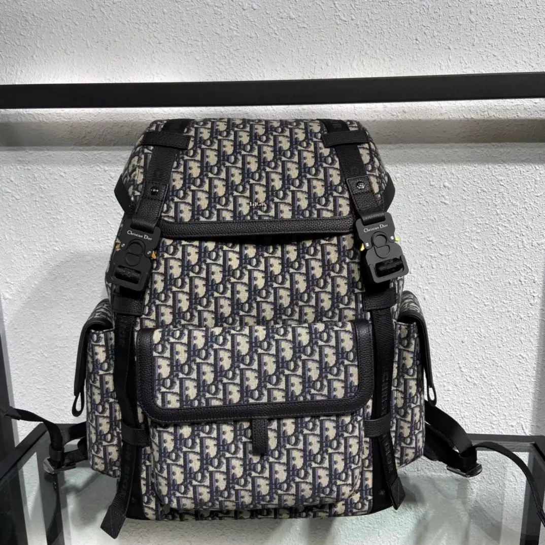 Dior Backpacks [14 styles] — foto 2 de 6
