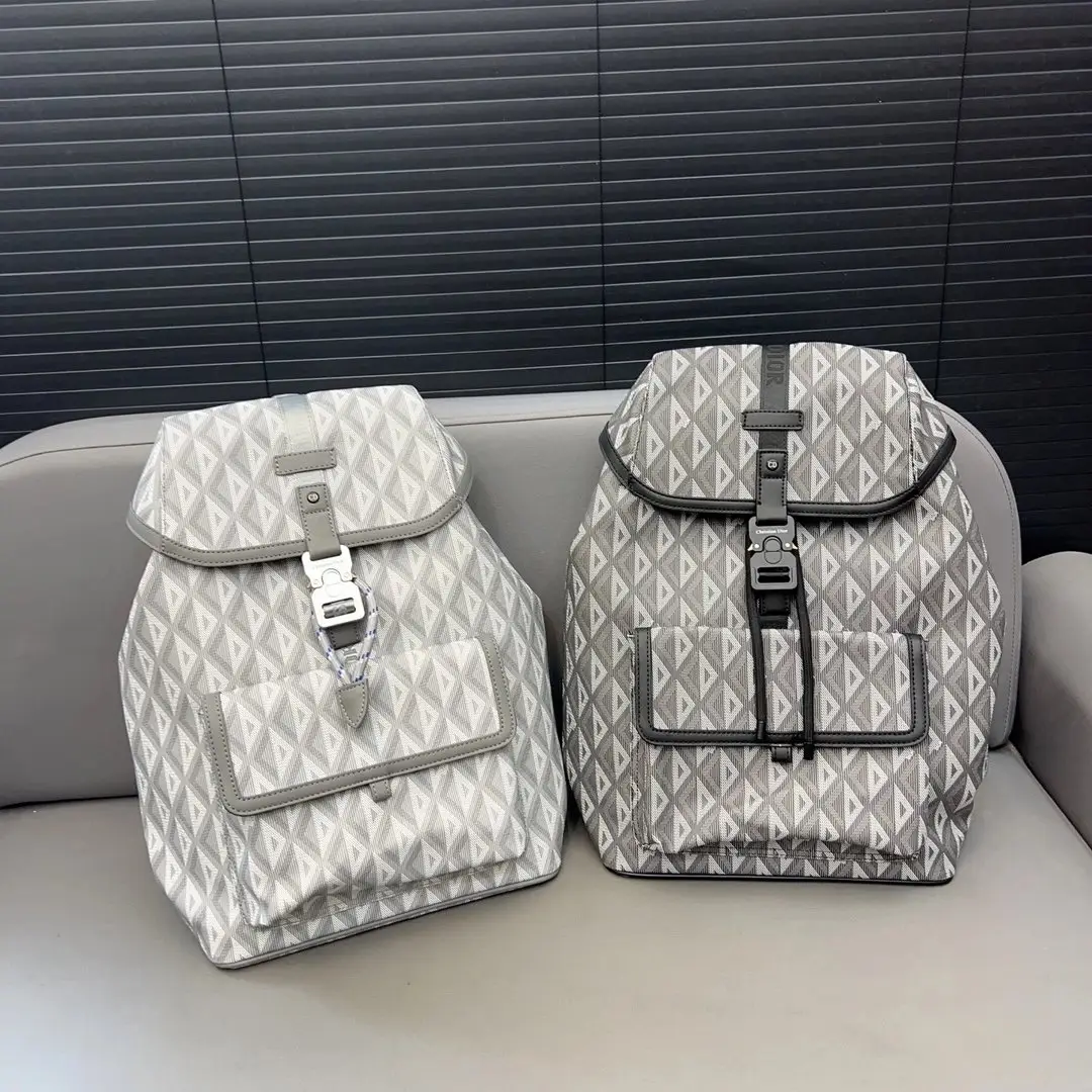 Dior Backpacks [14 styles] — foto 5 de 6