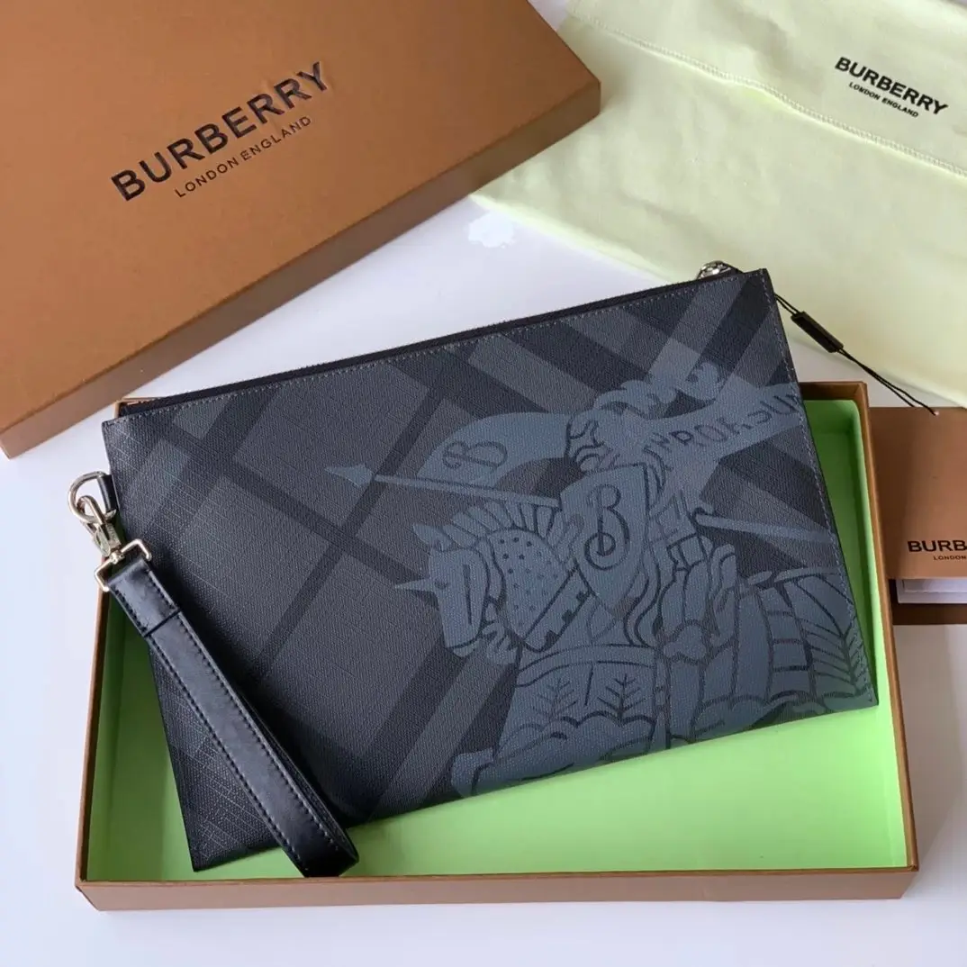 Burberry Backpacks [15 styles] — foto 6 de 6